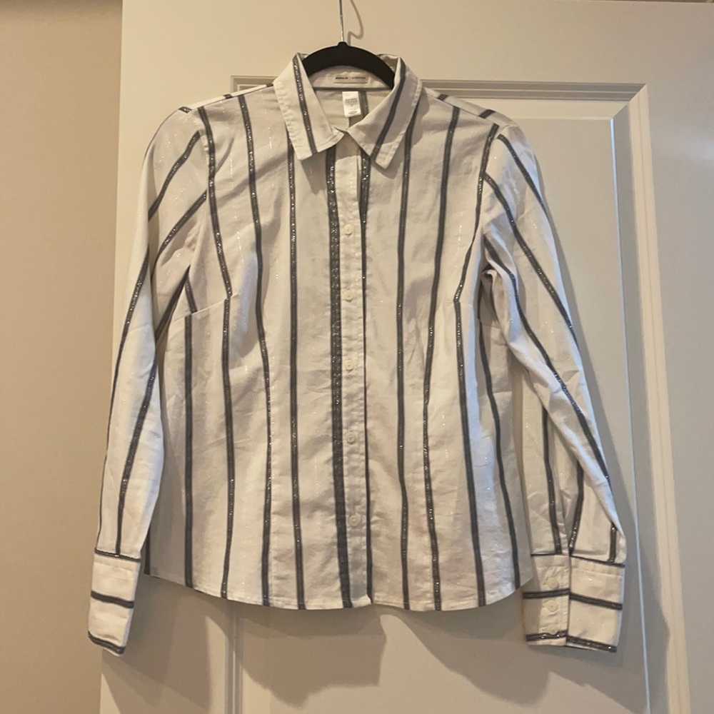 Women’s button down